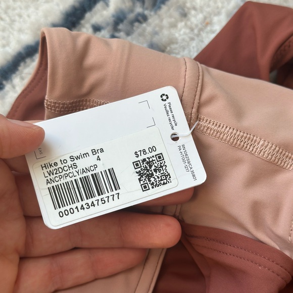 NWT Lululemon Hike to Swim Bra - Picture 4 of 5